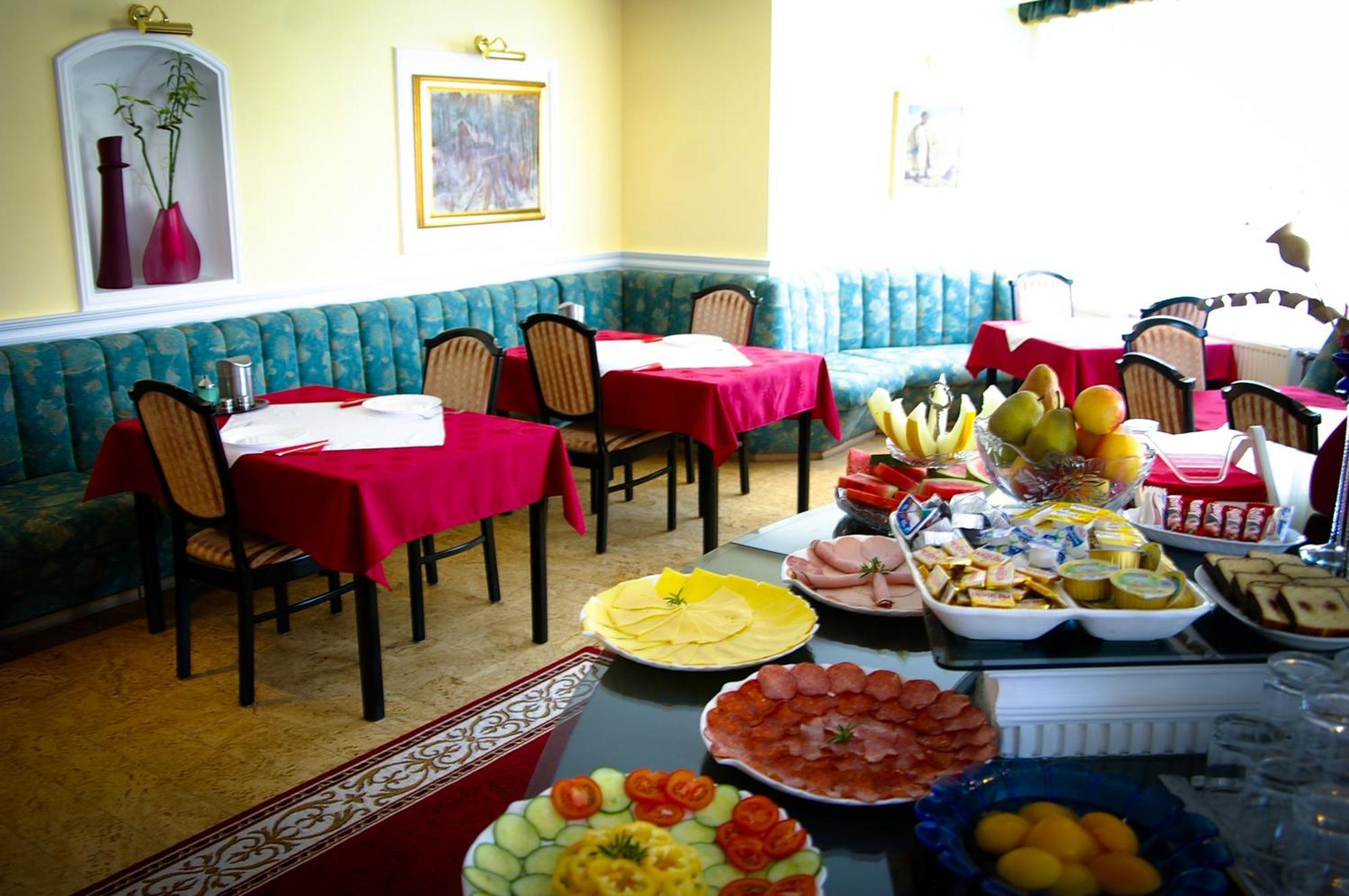 Muschel Panzio Hotel Keszthely Eksteriør billede
